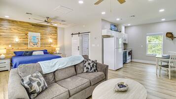 Apartment (0 Bedroom) | Interior