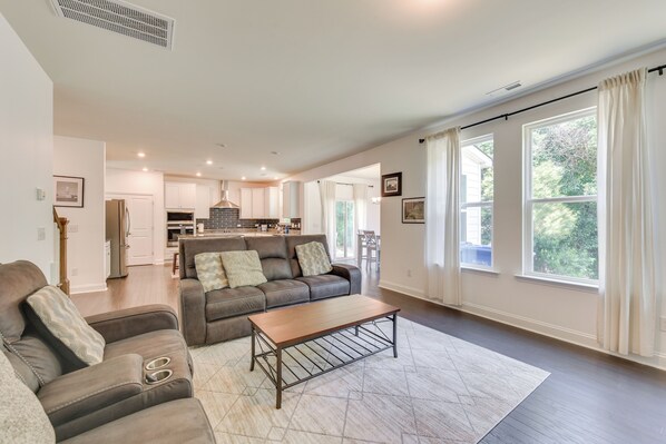House (4 Bedrooms) | Interior