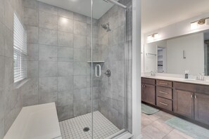 House (4 Bedrooms) | Interior - 2 Mi to Historic Dtwn Belmont: Family Gem w/ Patio (Belmont)