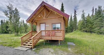 Kenai Peninsula Base Camp: Cabin in Soldotna