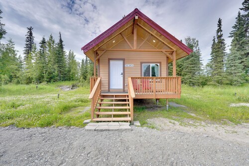 Kenai Peninsula Base Camp: Cabin in Soldotna