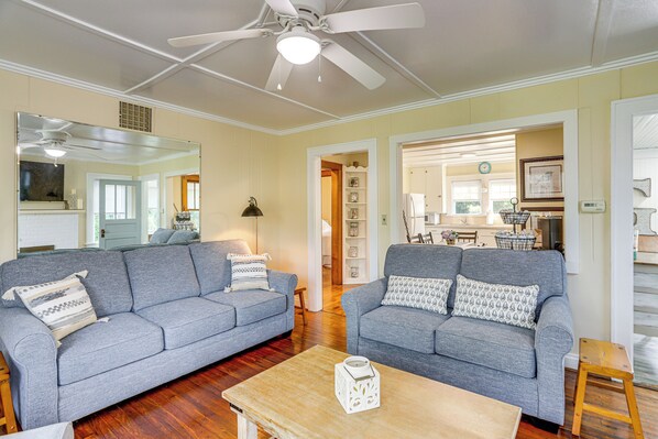 House (2 Bedrooms) | Front of property