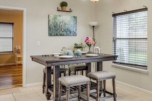 House (3 Bedrooms) | Interior - Jacksonville Family Home: Near Shopping & Dining! (Jacksonville)