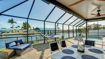 單棟房屋 (3 Bedrooms) | 內部