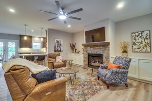 House (3 Bedrooms) | Front of property