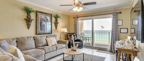 Apartment (3 Bedrooms) | Front of property