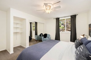 3 bedrooms, individually decorated, individually furnished, bed sheets
