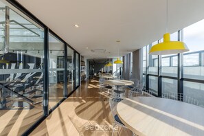 Dining - Comfortable and Complete Stay in Downtown Curitiba - ECL (Curitiba)