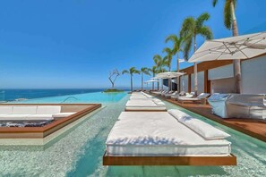Apartment | 2 bedrooms - Soho PV Stunning Views Luxury Heated Rooftop Pool (Puerto Vallarta)
