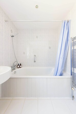 Ferienhaus | 3 Schlafzimmer, Internetzugang