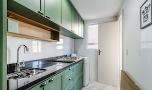 Basic Apartment | Dapur peribadi
