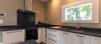 Holiday Home 'Maison De Campagne' with Private Terrace, Private Garden and Wi-Fi