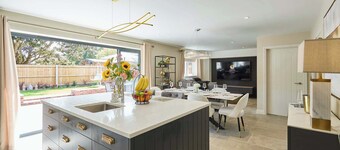 Host & Stay | The Sett