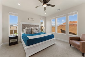 5 bedrooms, desk, iron/ironing board, travel cot
