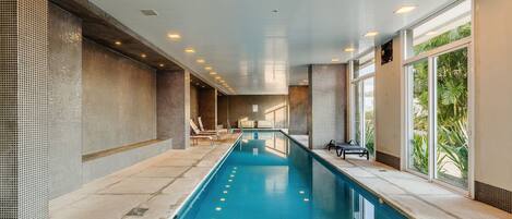 Basic Apartment | Pool