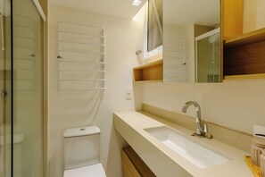 Departamento básico | Baño