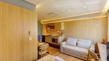 Basic Apartment | Living area