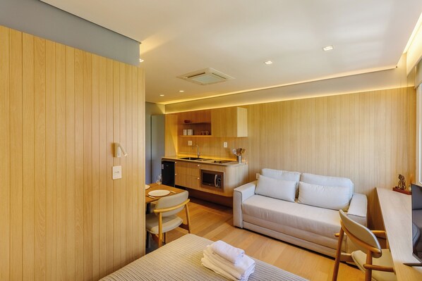 Basic Apartment | Living area