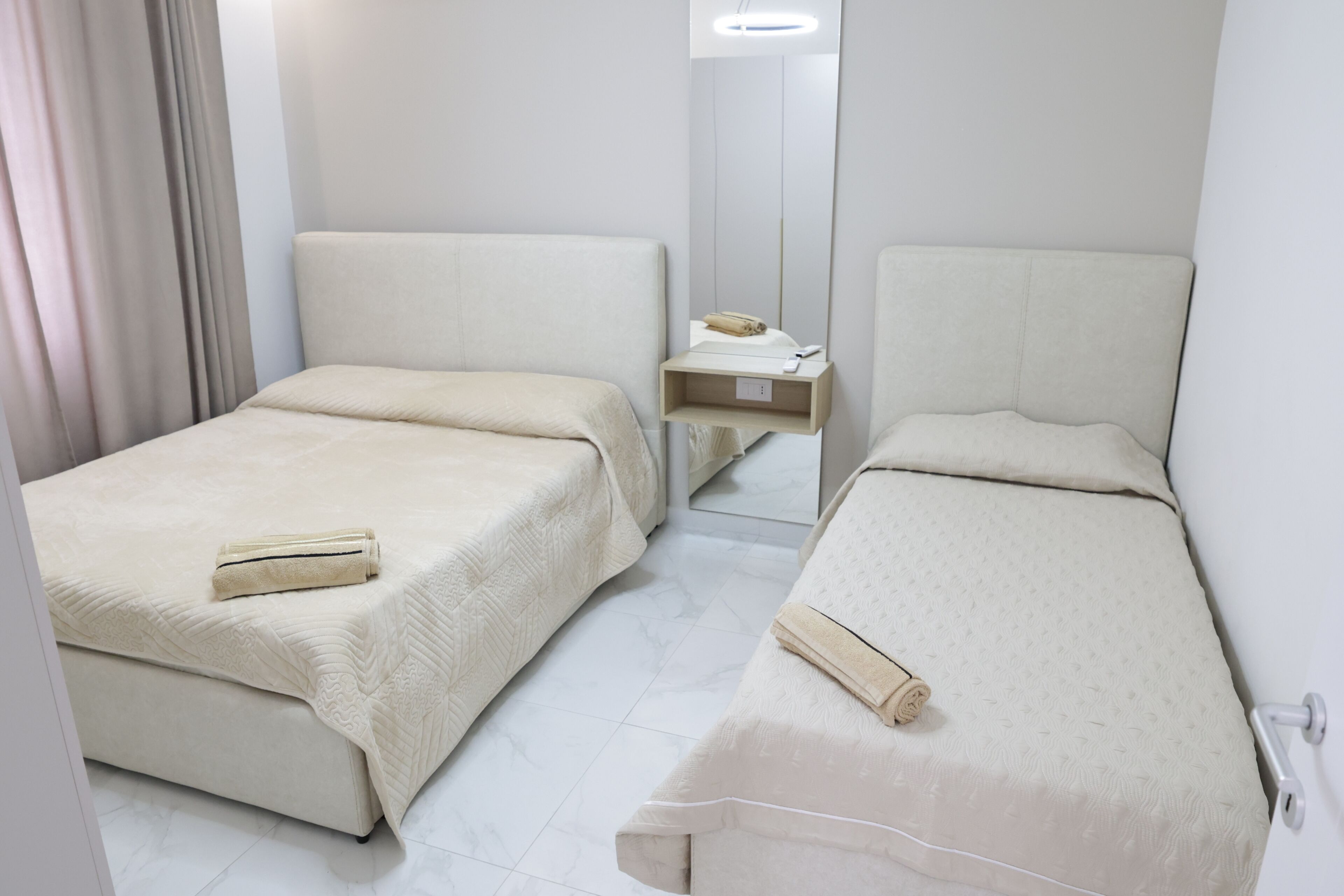1 bedroom, iron/ironing board, Internet