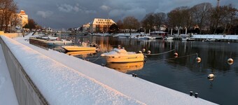 Apartment 'Leuchturm' with Private Terrace, Private Garden and Wi-Fi