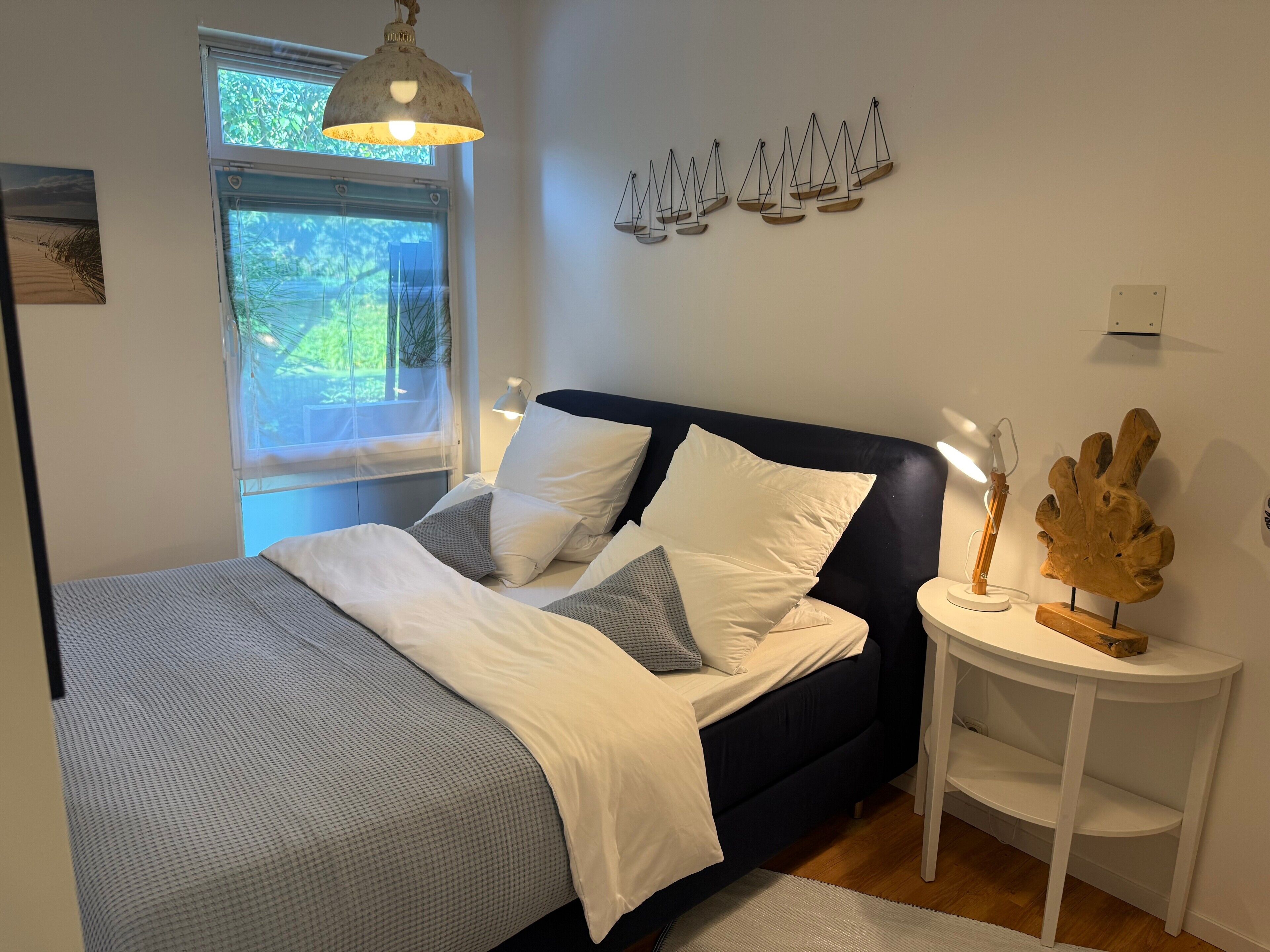 3 多间卧室、熨斗/熨衣板、WiFi、床单