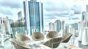 Apartment, 3 Bedrooms, Accessible, Smoking | Lounge - Luxury Apartment in the Panamá City (Panama City)
