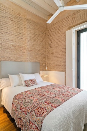 Appartamento (3 Bedrooms) | 3 camere, ferro/asse da stiro, Wi-Fi gratuito, lenzuola