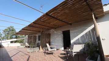 Comfort Double Room, Garden View | Terrace/patio