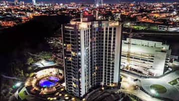Studio, 1 Bedroom, Accessible | Exterior