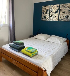 2 Schlafzimmer, Bügeleisen/Bügelbrett, Reisekinderbett, kostenloses WLAN