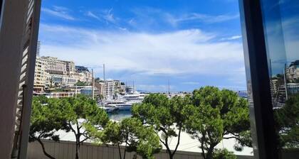 Monaco stunning port location - Grand Prix / F1