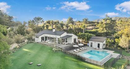 Lechusa - Secluded Creative Compound: Luxury 2-Acre Estate w/ Studio & Pool