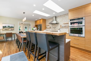 House, Multiple Beds, Patio, Garden View (500 Maple Street) | Private kitchen - Maple Courtyard - Old Town w/ King Suite & Piano (Fort Collins)