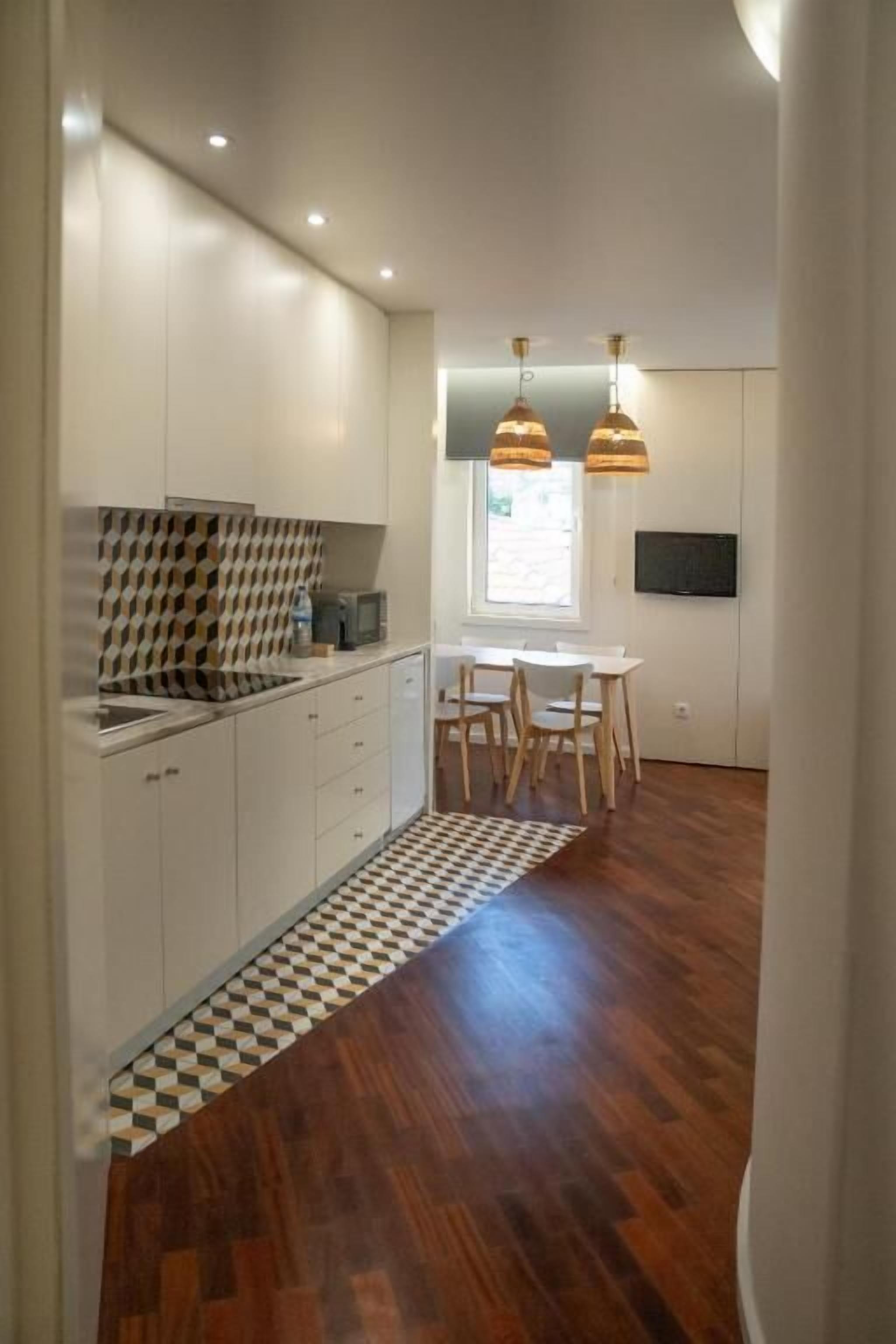 Premium-Apartment | Eigene Küche | Kühlschrank, Kochgeschirr/Geschirr/Besteck