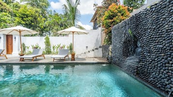 Outdoor pool, pool umbrellas, pool loungers