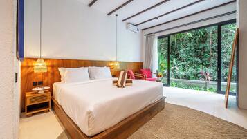 Estudio, 1 cama King size, vista al jardín | Vista al jardín