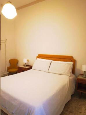 1 chambre, Wi-Fi gratuit, draps fournis