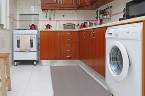 Microwave, oven, stovetop