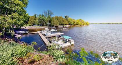 The Lakeview at Cedar Grove Camps