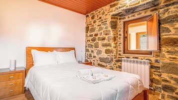 1 chambre, Wi-Fi gratuit, draps fournis