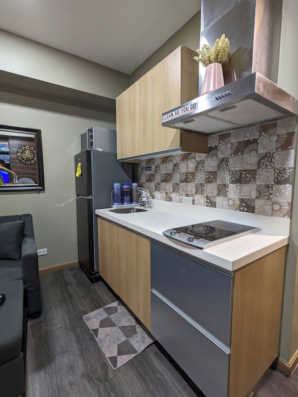 Shared Dormitory, 1 Bedroom, Accessible, Smoking | Interior