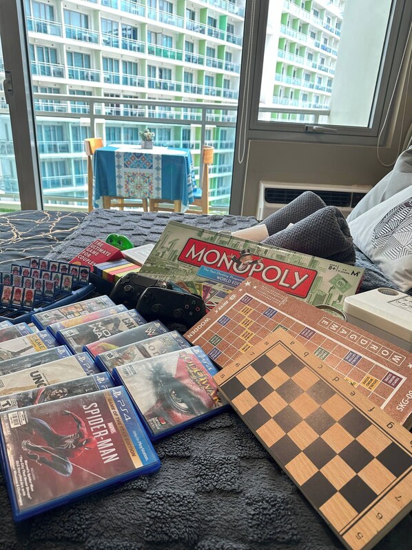 Shared Dormitory, 1 Bedroom, Accessible, Smoking | Game room