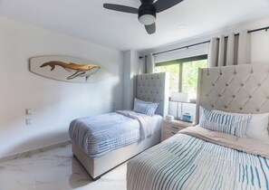 2 slaapkamers, een strijkplank/strijkijzer, wifi, beddengoed