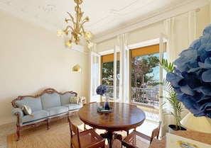 Family Condo | Living area