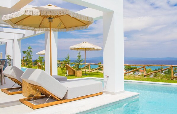 Diamond View Villa | Terrace/patio - Sunrise Villas Collection (Kassandra)