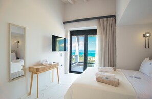 Serenity Villa | Free WiFi, bed sheets - Sunrise Villas Collection (Kassandra)