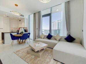 Exclusive-Apartment, Balkon, Blick auf die Lagune | Wohnzimmer