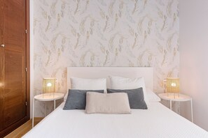 2 chambres, fer et planche Ă repasser, Wi-Fi, draps fournis