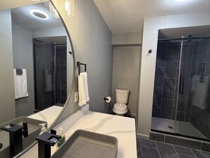 House - Lakeview Lounge Group-friendly Near Hefner LW (Oklahoma City)