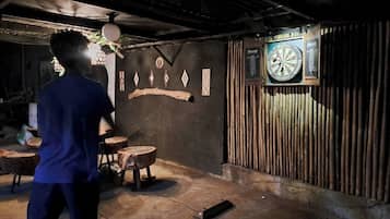 Casa, 4 habitaciones, para fumadores, alberca privada | Restaurantes